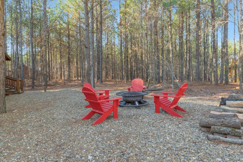 Large Luxury 2Br Cabin W Hot Tub Double Trouble Was Designed For Fun Comfort And Memories Minutes From Buzzling Hochatown And Beautiful Beaver Bend State Park Broken Bow Exteriör bild