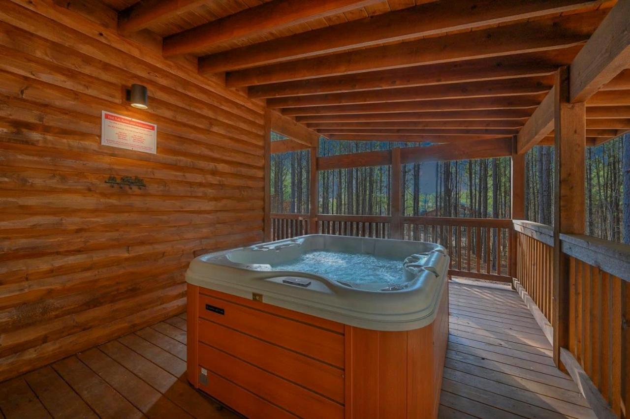 Large Luxury 2Br Cabin W Hot Tub Double Trouble Was Designed For Fun Comfort And Memories Minutes From Buzzling Hochatown And Beautiful Beaver Bend State Park Broken Bow Exteriör bild