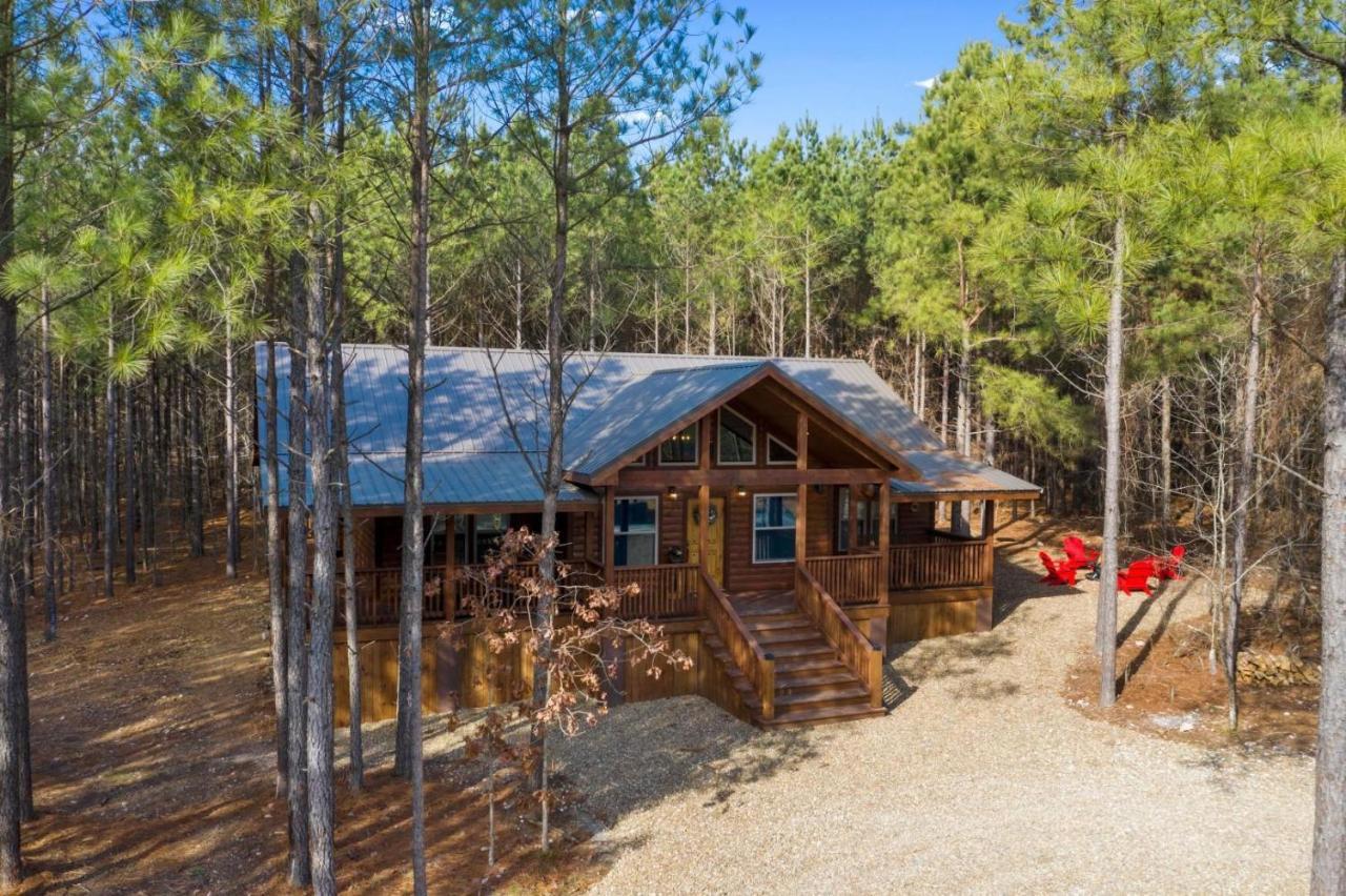 Large Luxury 2Br Cabin W Hot Tub Double Trouble Was Designed For Fun Comfort And Memories Minutes From Buzzling Hochatown And Beautiful Beaver Bend State Park Broken Bow Exteriör bild